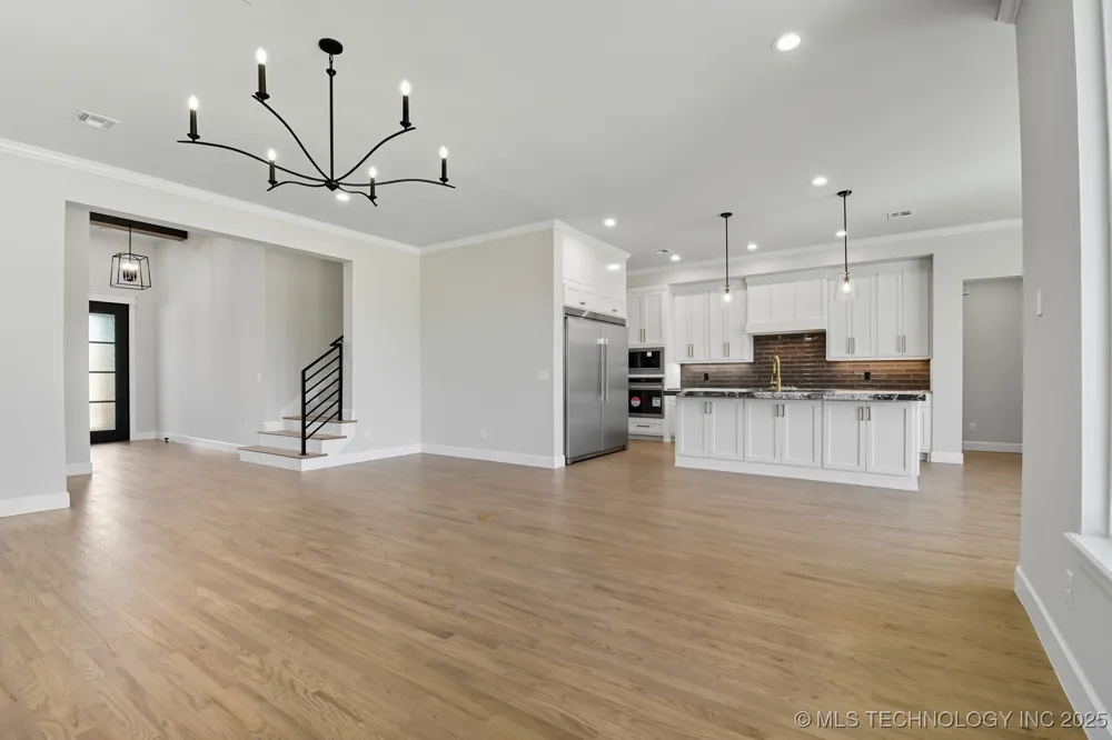 5708 E 126th Street S Bixby, OK 74008