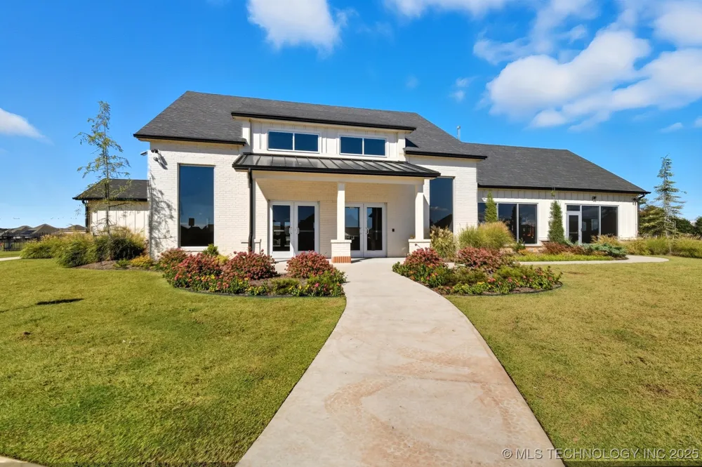 5708 E 126th Street S Bixby, OK 74008