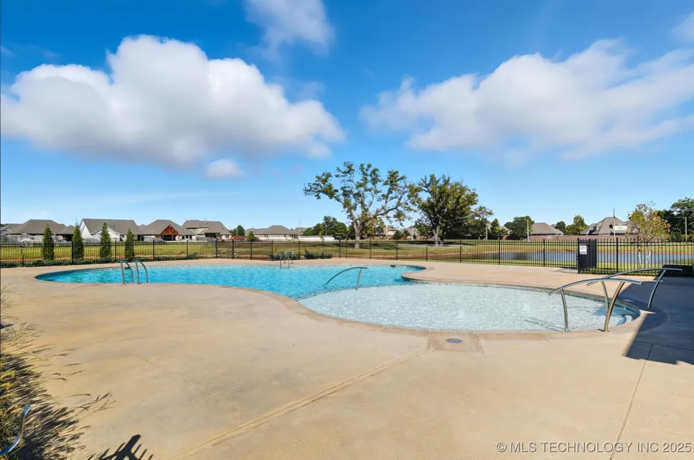 5708 E 126th Street S Bixby, OK 74008