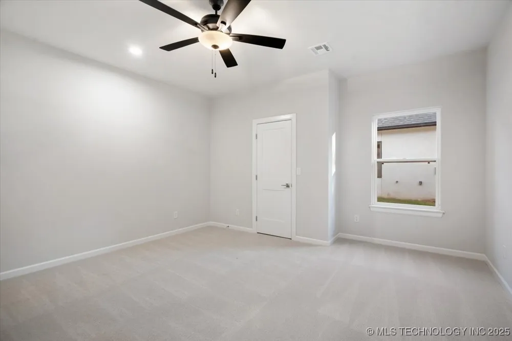 11308 S Fir Avenue W Jenks, OK 74037