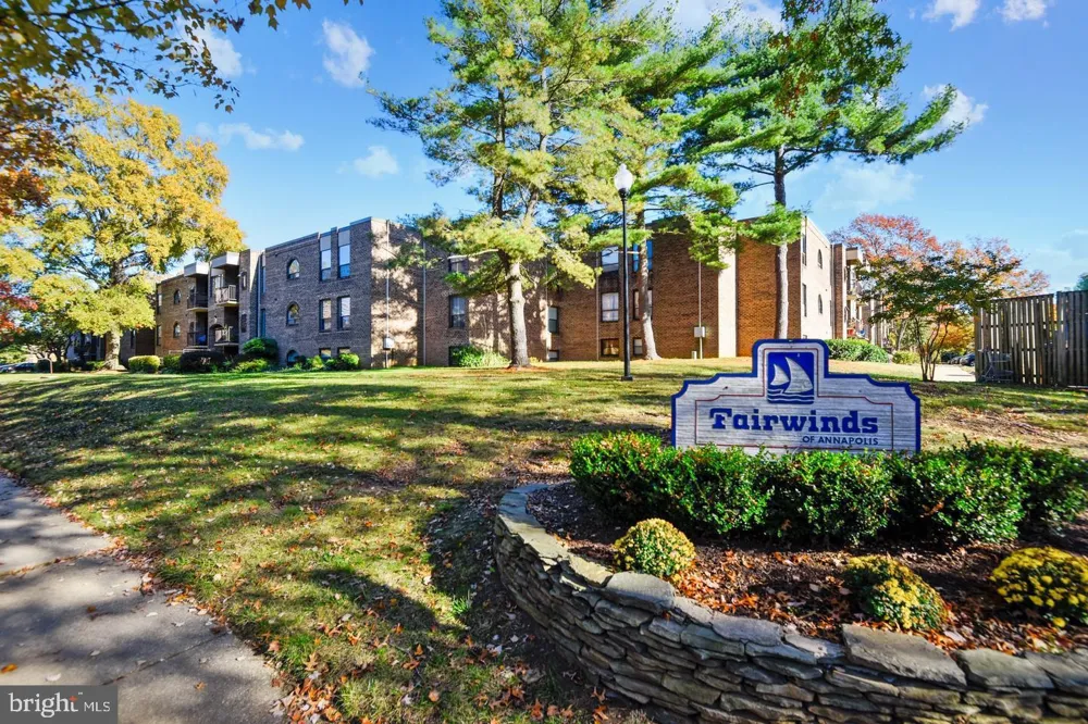 21 SILVERWOOD CIRCLE #4 Annapolis, MD 21403