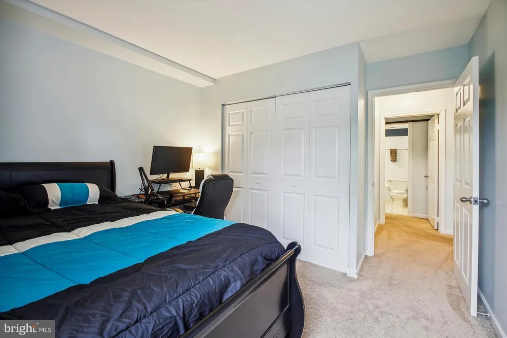 21 SILVERWOOD CIRCLE #4 Annapolis, MD 21403
