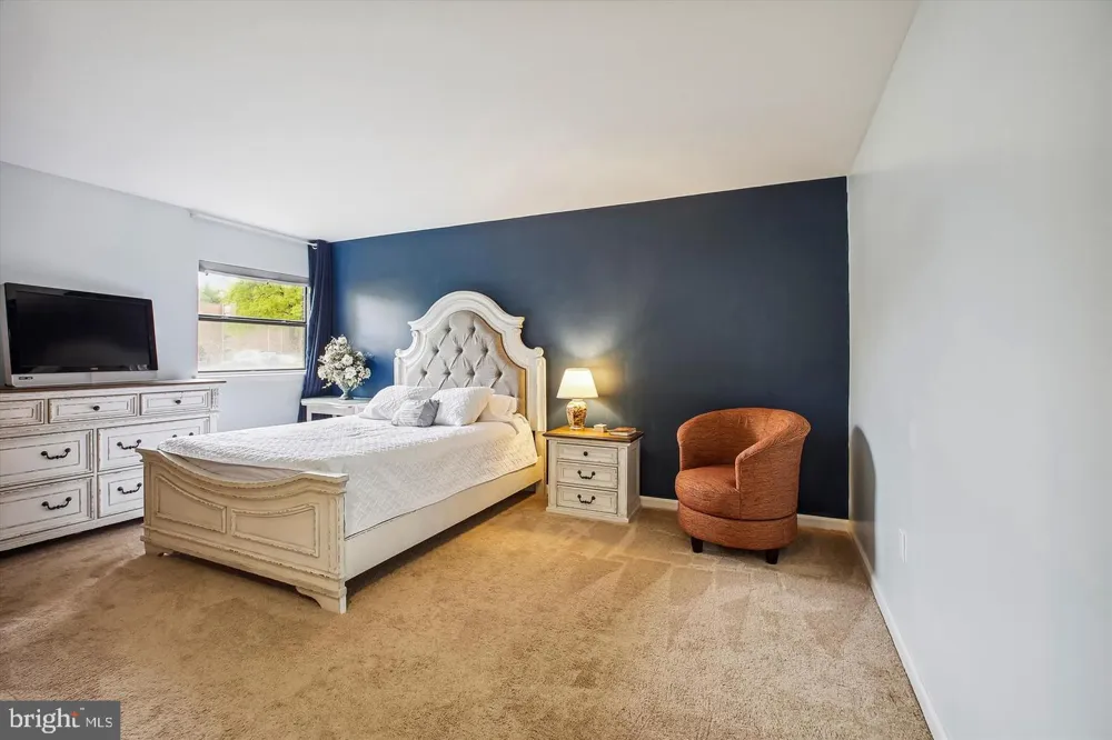 21 SILVERWOOD CIRCLE #4 Annapolis, MD 21403