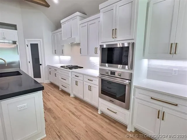11312 S Fir Avenue W Jenks, OK 74037