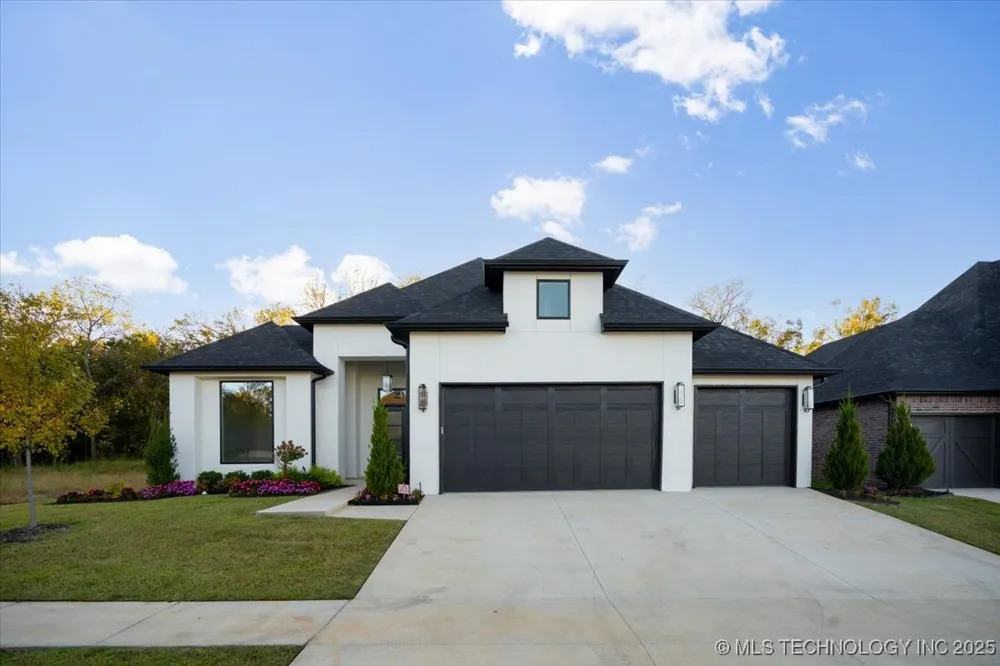 11312 S Fir Avenue W Jenks, OK 74037