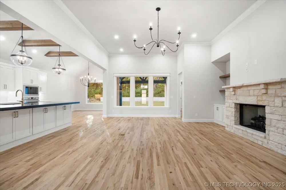 11312 S Fir Avenue W Jenks, OK 74037