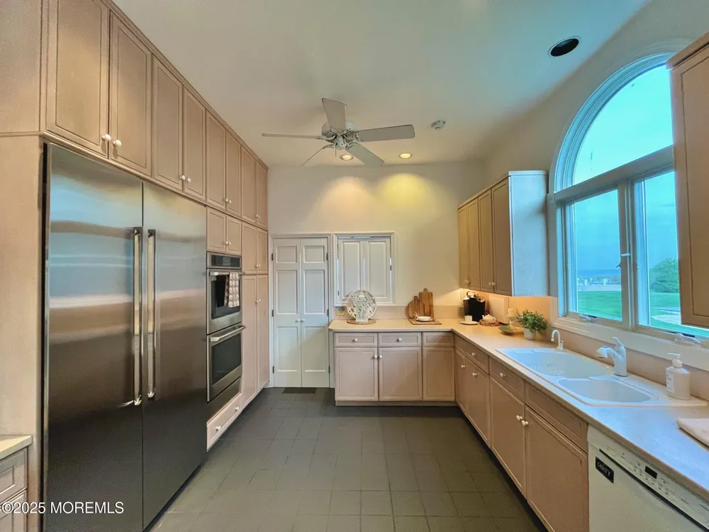 609 Ocean Avenue Sea Girt, NJ 08750