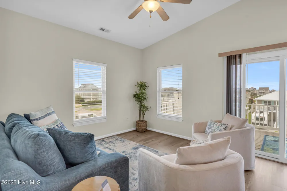 8014 8th Street Surf City, NC 28445