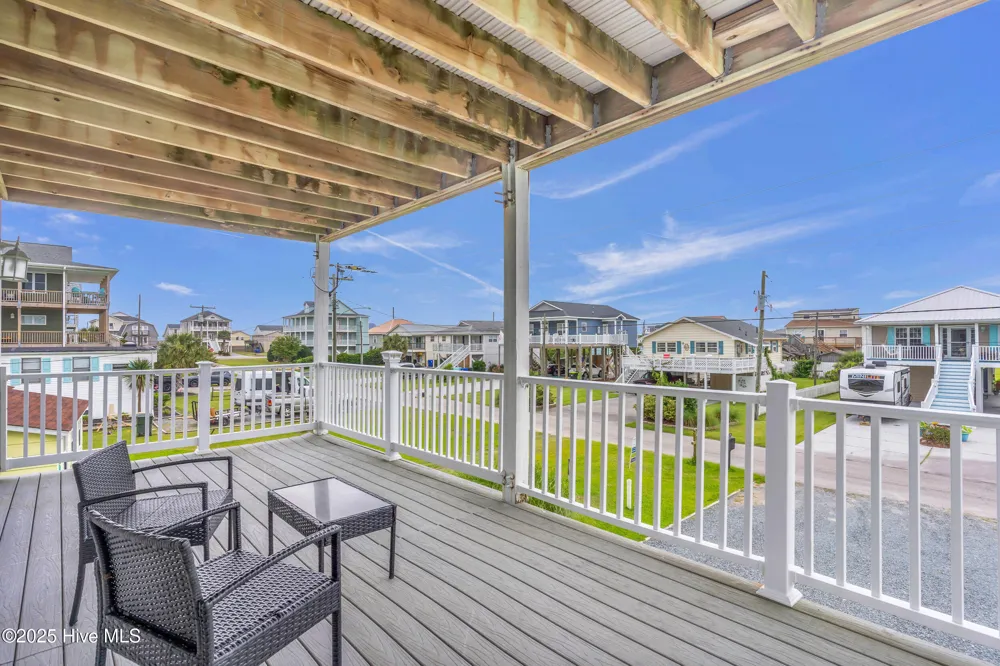 8014 8th Street Surf City, NC 28445