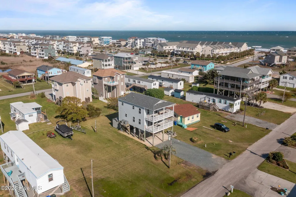 8014 8th Street Surf City, NC 28445