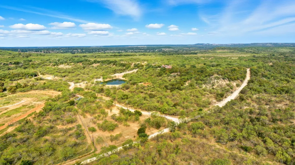 735 Gresham Lane Jacksboro, TX 76458