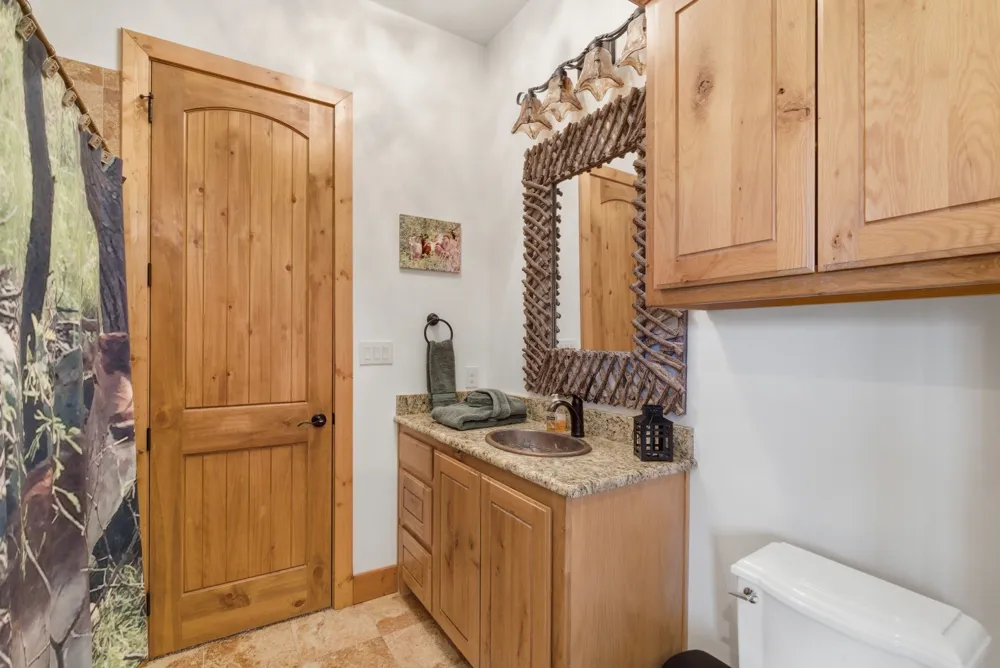 735 Gresham Lane Jacksboro, TX 76458