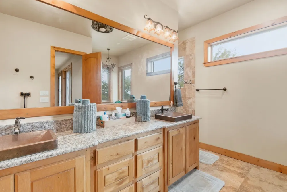 735 Gresham Lane Jacksboro, TX 76458