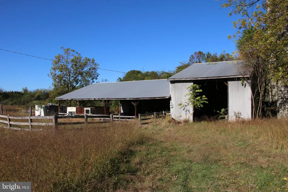 598 TUCKAHOE LANE Winchester, VA 22602