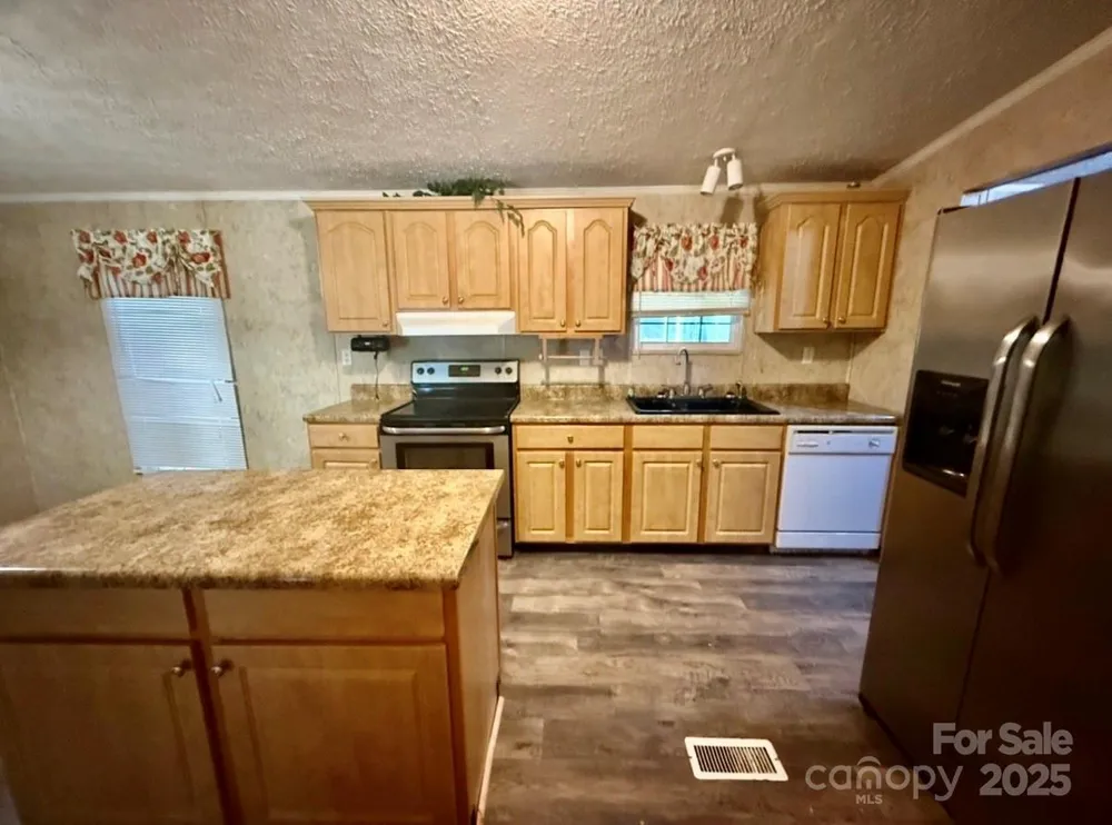 1409 Clayton Drive Chester, SC 29706