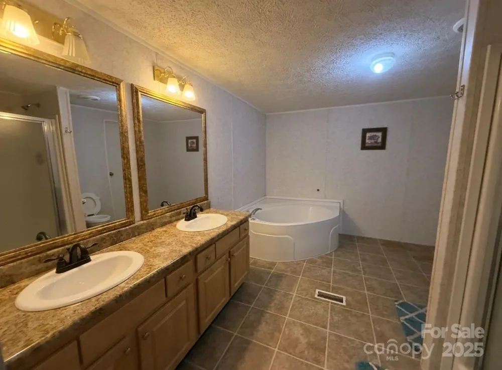 1409 Clayton Drive Chester, SC 29706