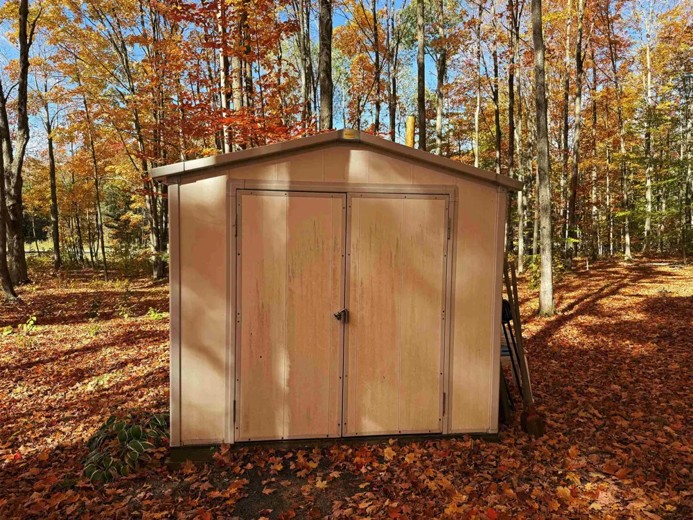 5038 NE East Shore Drive Coldsprings Township, MI 49646
