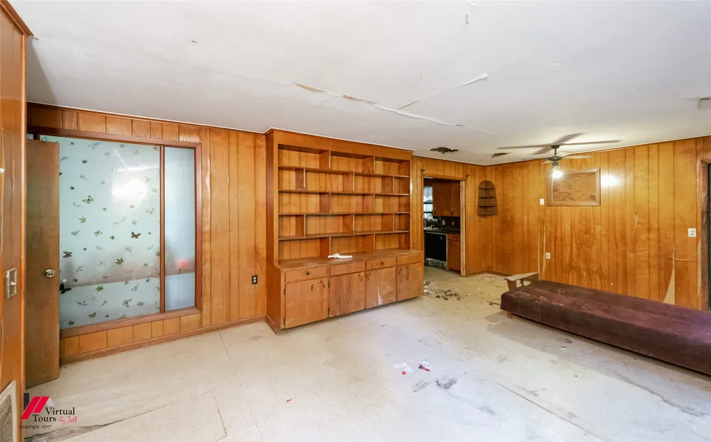 206 North Street Springhill, LA 71075