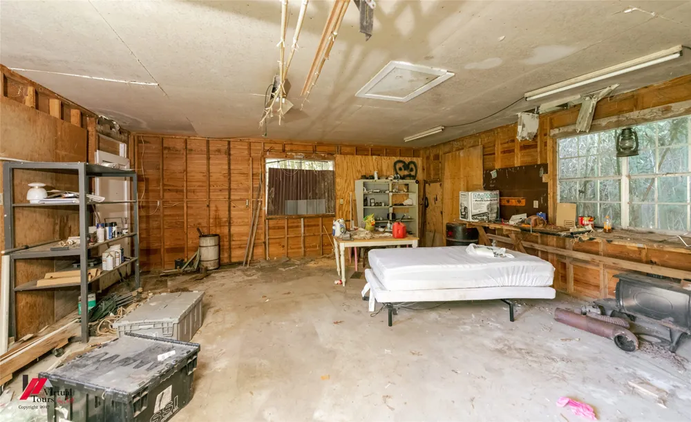 206 North Street Springhill, LA 71075
