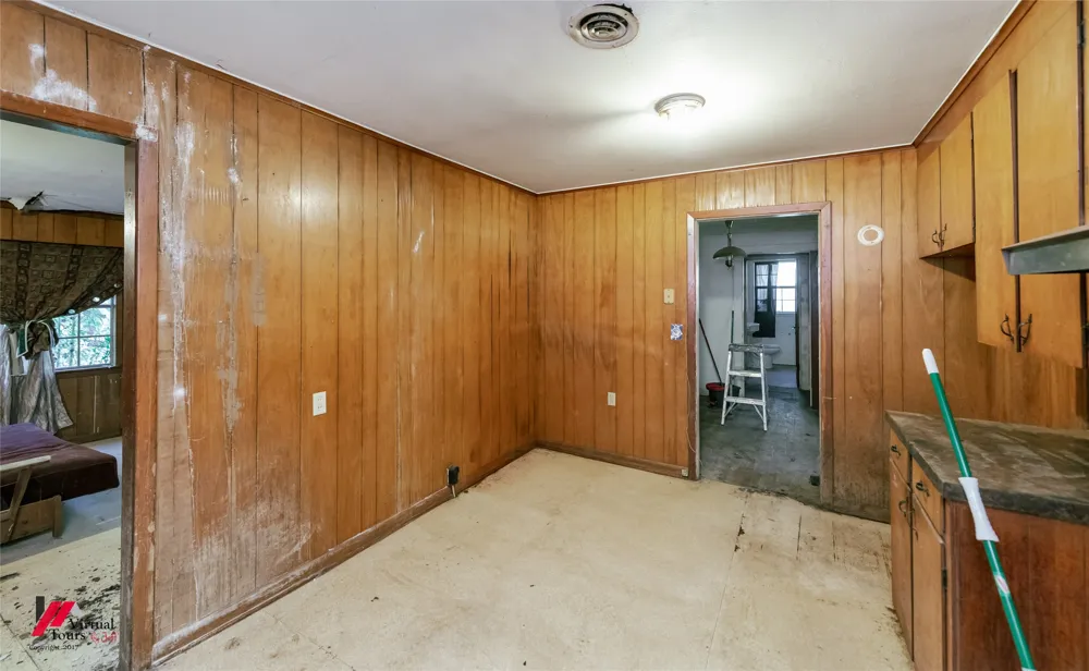 206 North Street Springhill, LA 71075