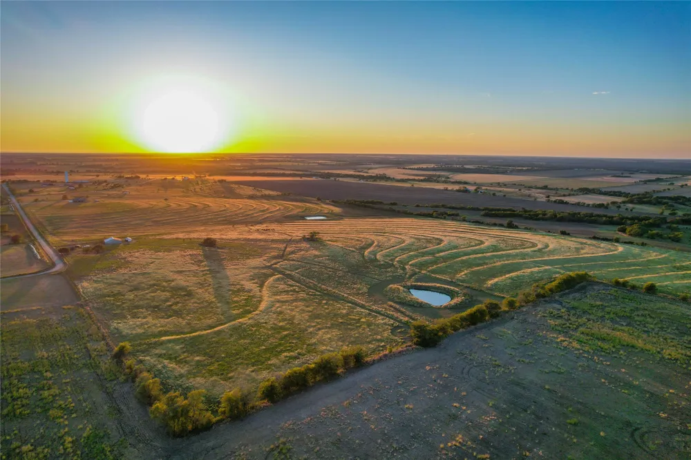515 County Road 262 Gatesville, TX 76528