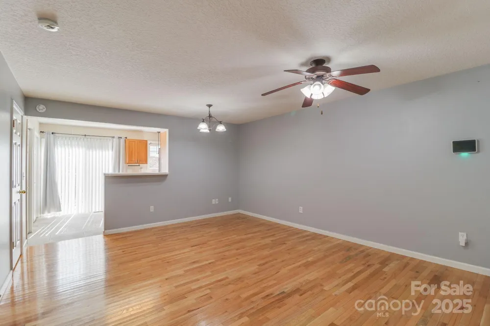 16 Aberdeen Drive Arden, NC 28704