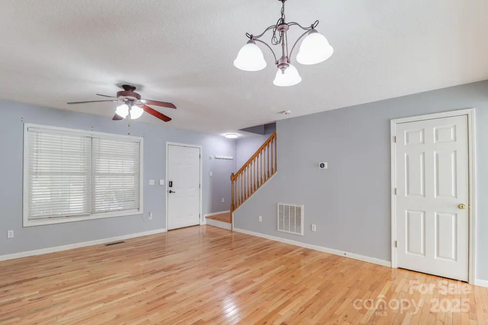 16 Aberdeen Drive Arden, NC 28704