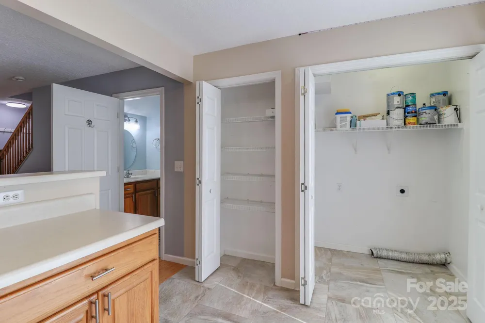 16 Aberdeen Drive Arden, NC 28704