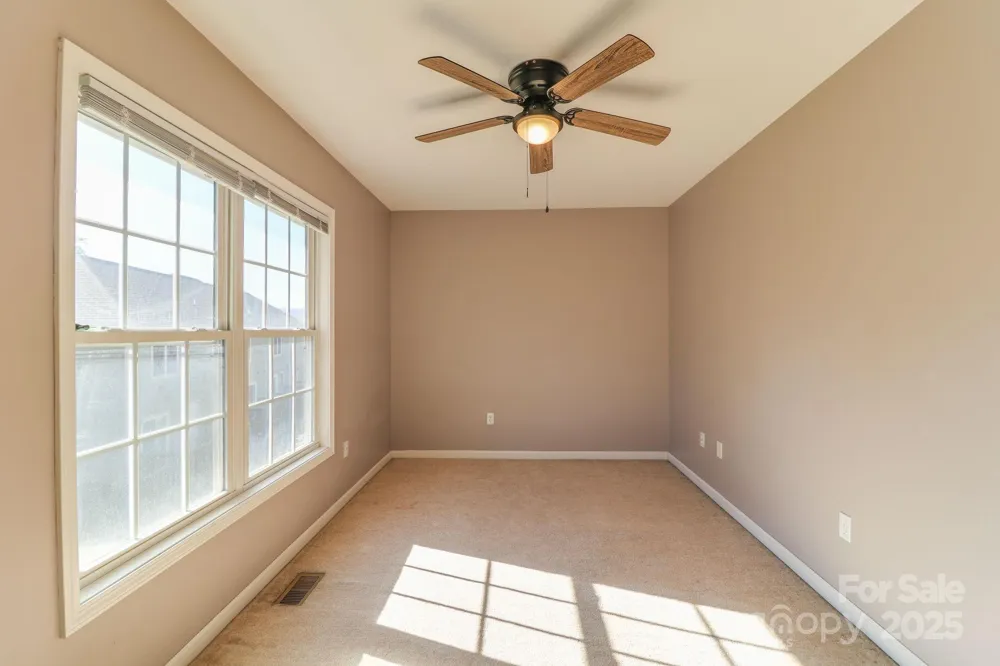 16 Aberdeen Drive Arden, NC 28704
