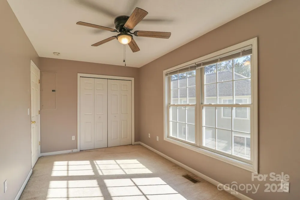 16 Aberdeen Drive Arden, NC 28704