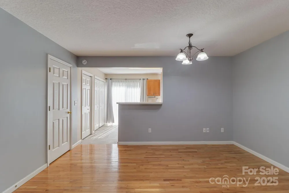 16 Aberdeen Drive Arden, NC 28704