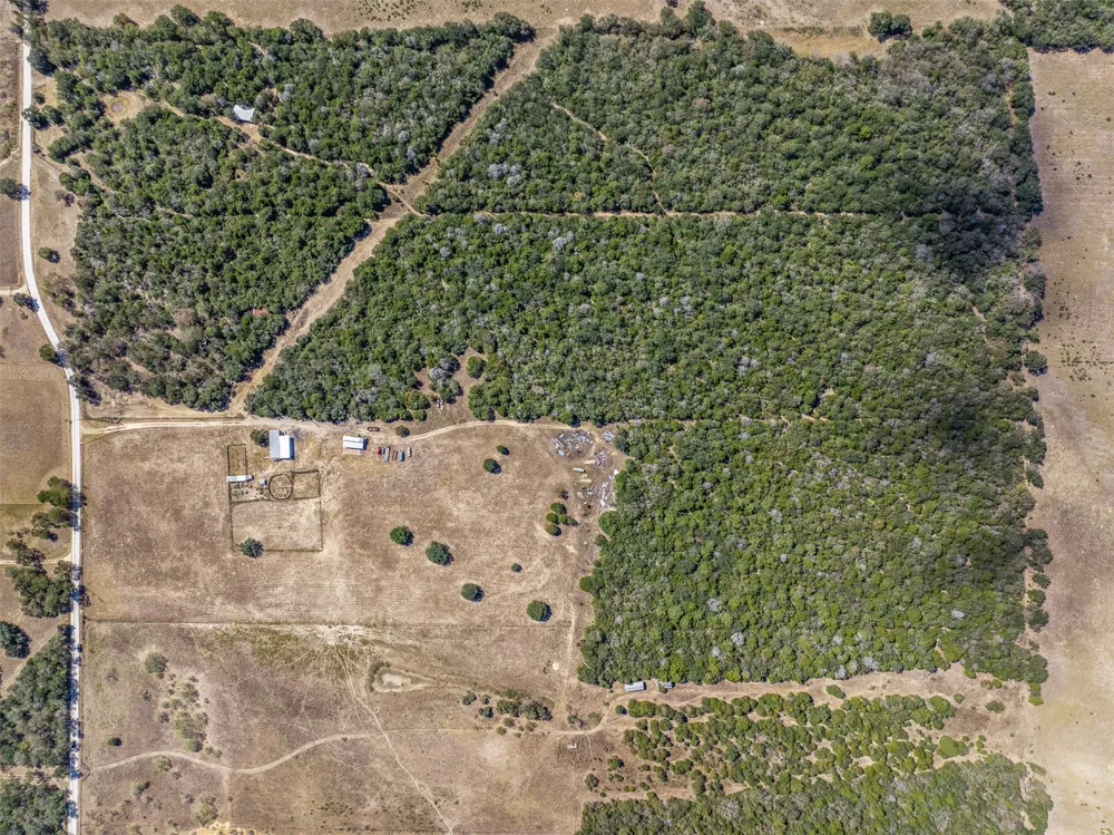 2135 Mule Creek Road Harwood, TX 78632