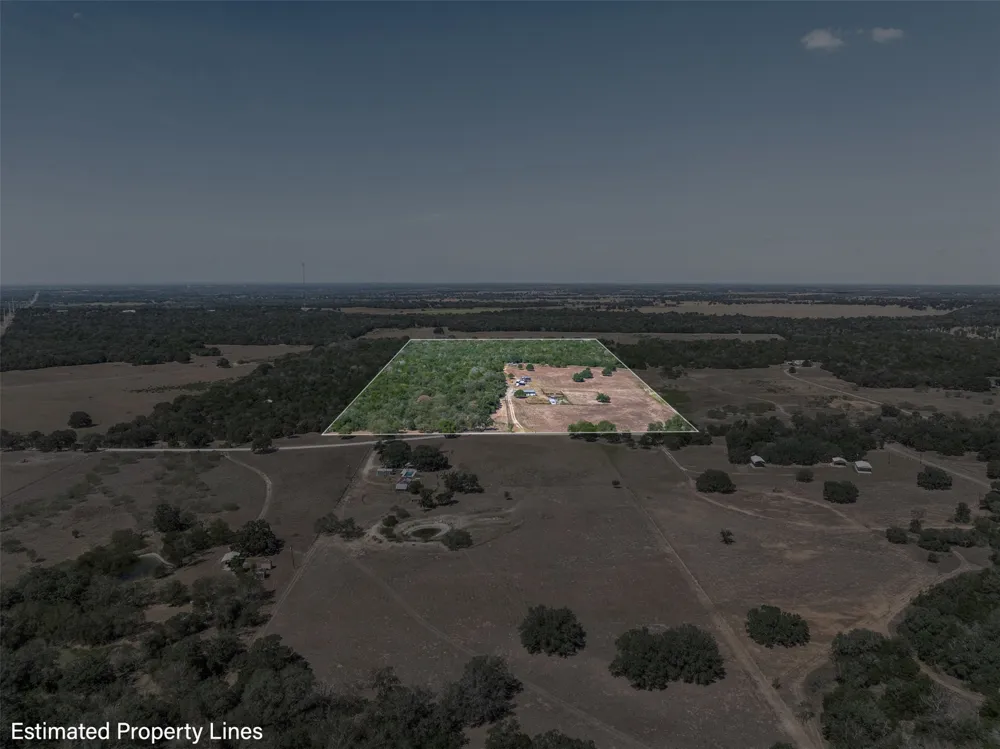 2135 Mule Creek Road Harwood, TX 78632
