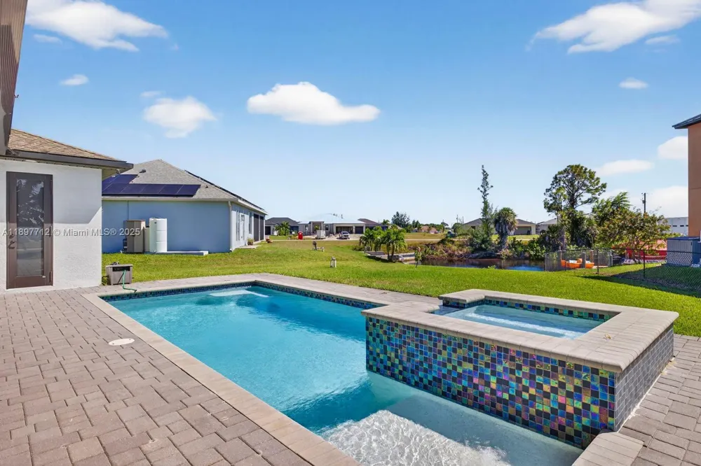 3414 NW 21ST ST Cape Coral, FL 33993