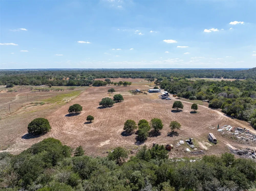 2135 Mule Creek Road Harwood, TX 78632