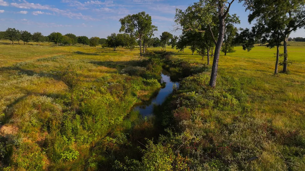 675 Hundley Road Montague, TX 76251