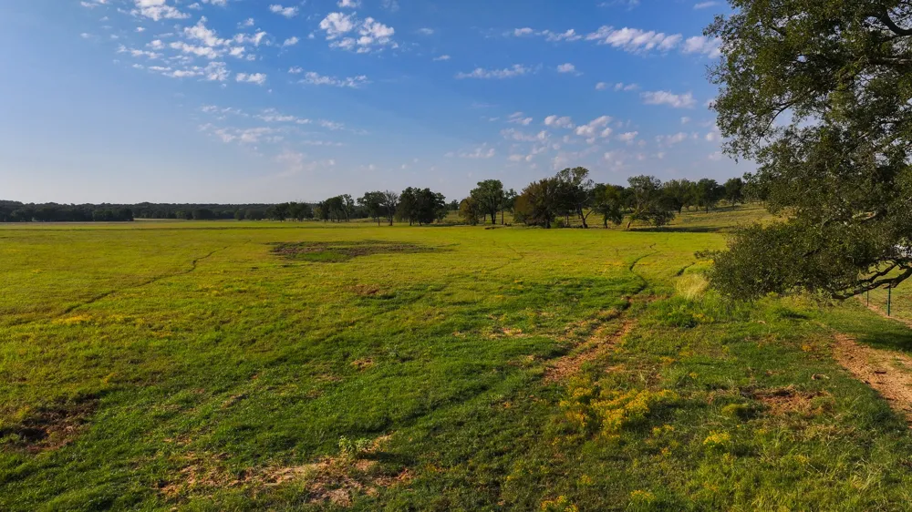 675 Hundley Road Montague, TX 76251