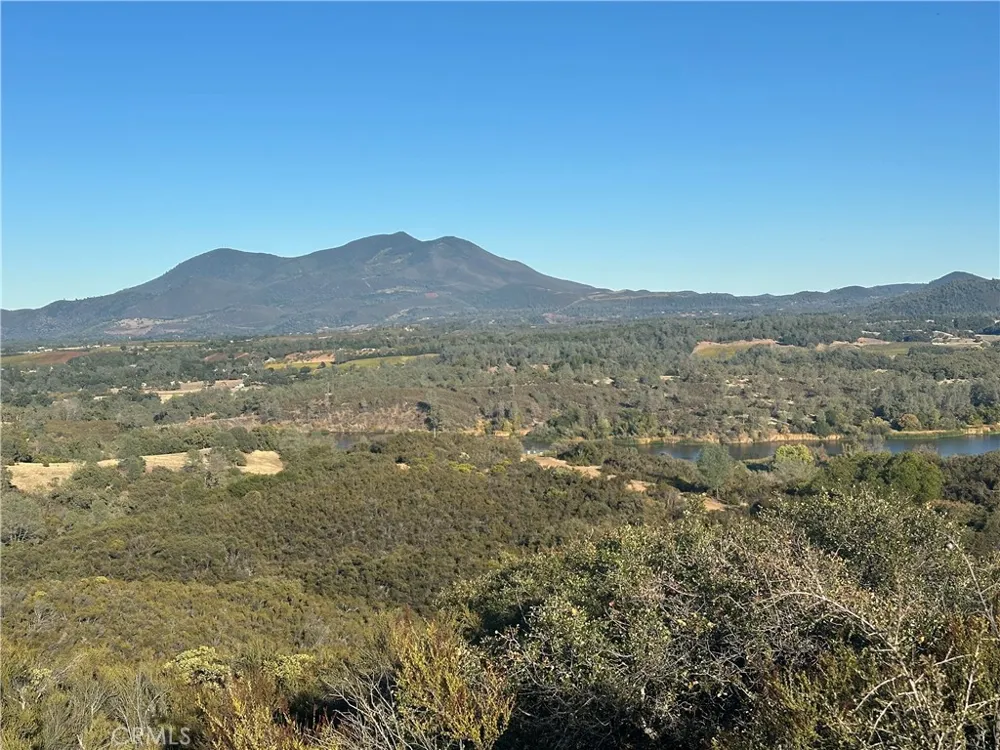 7408 Highland Springs Road Lakeport, CA 95453