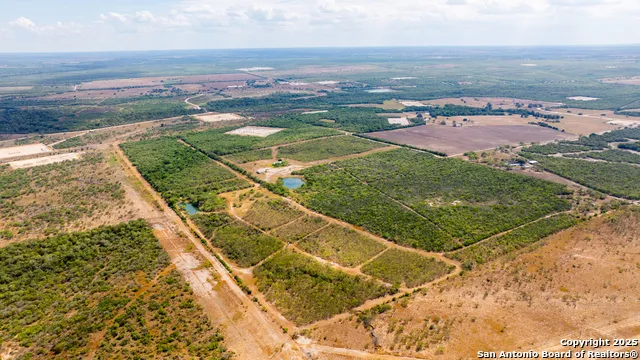 000 County Road 332 Runge, TX 78151