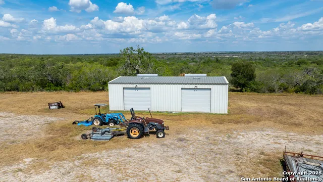 000 County Road 332 Runge, TX 78151