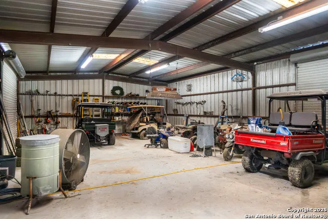 000 County Road 332 Runge, TX 78151