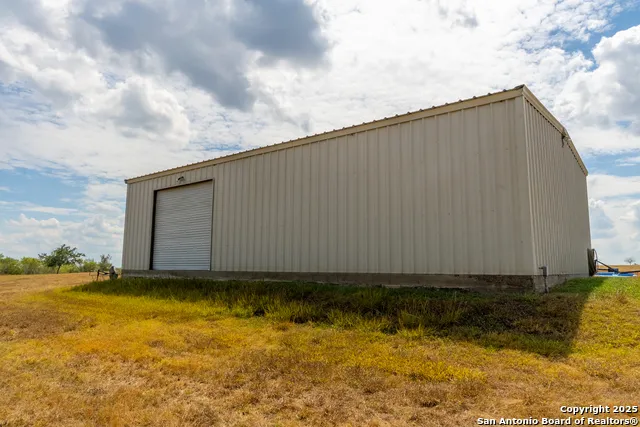 000 County Road 332 Runge, TX 78151