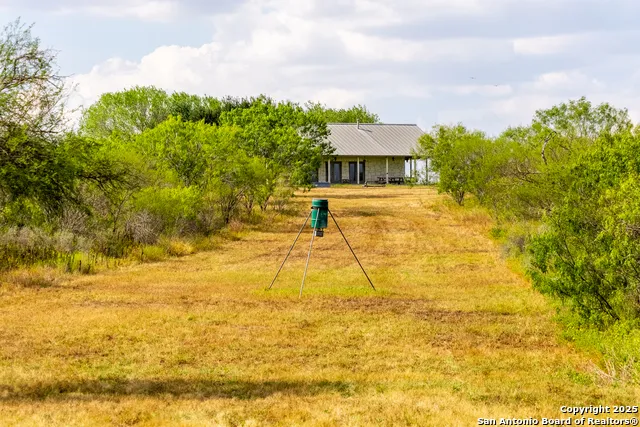 000 County Road 332 Runge, TX 78151