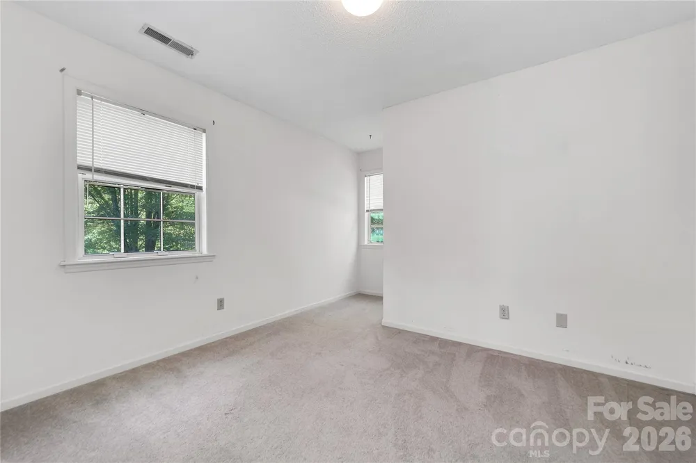 110 Lakeview Court Brevard, NC 28712