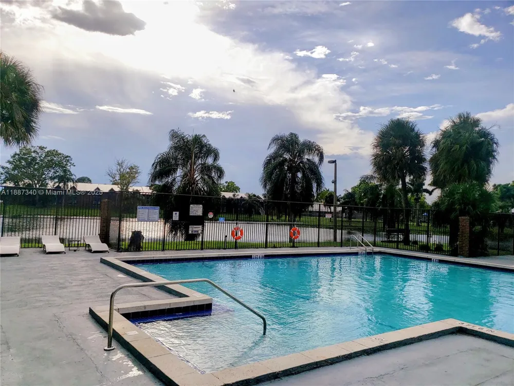 2000 S Main Street #000 Belle Glade, FL 33430