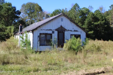 25625 Us Hwy 421