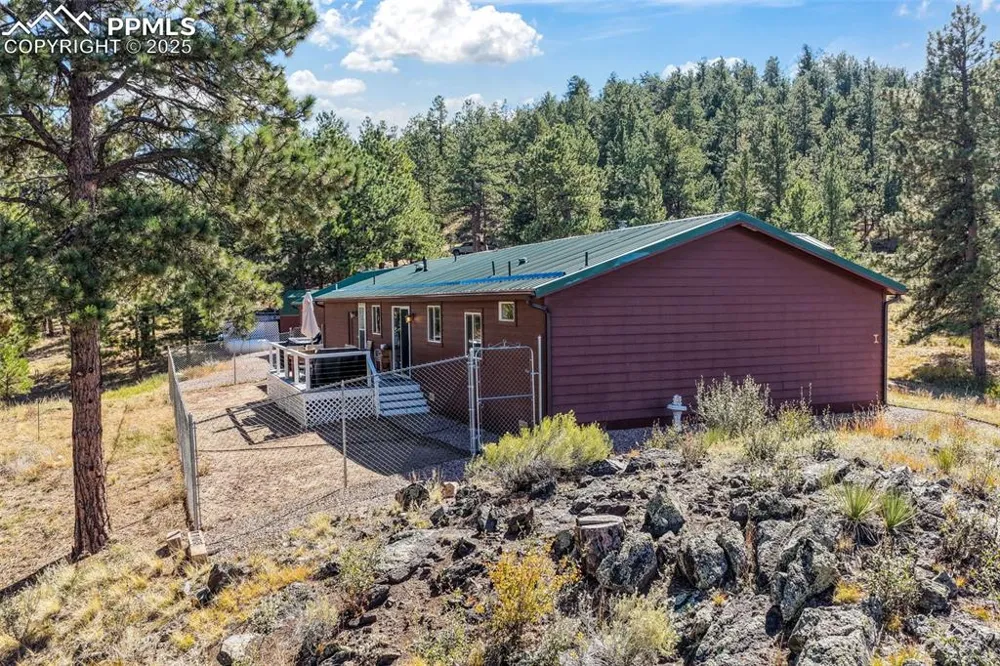 838 County Road 260 Westcliffe, CO 81252