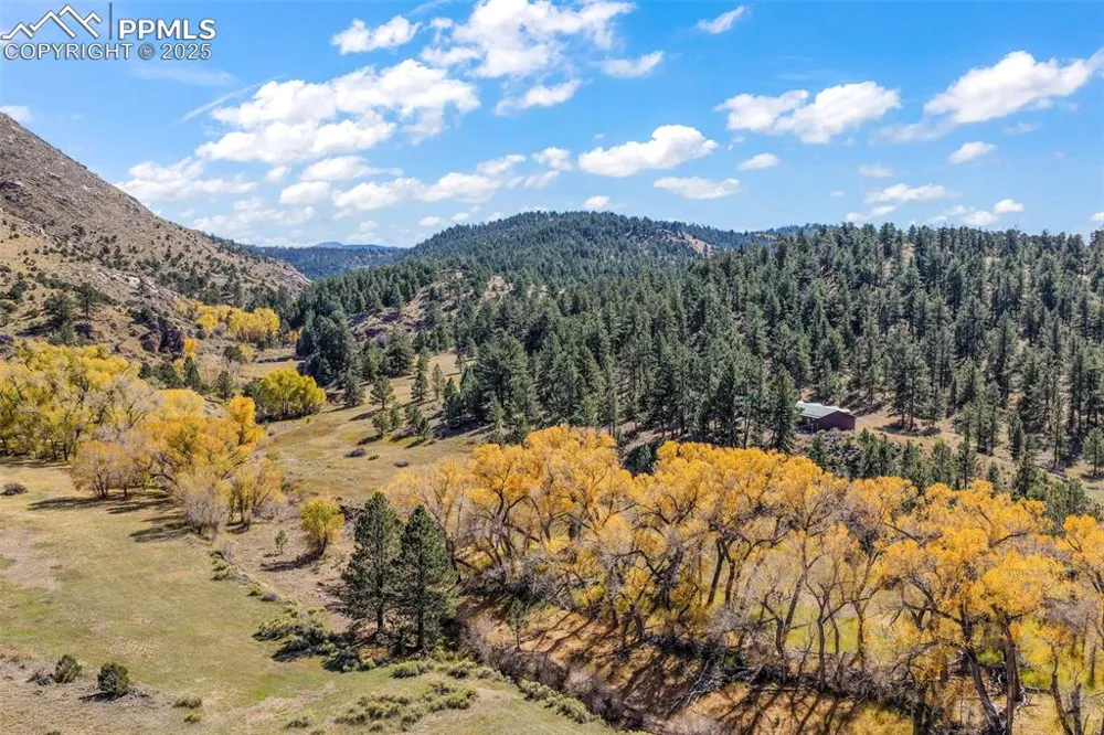 838 County Road 260 Westcliffe, CO 81252