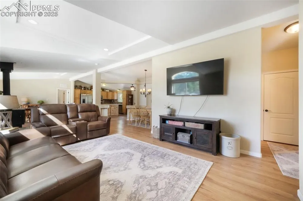 838 County Road 260 Westcliffe, CO 81252