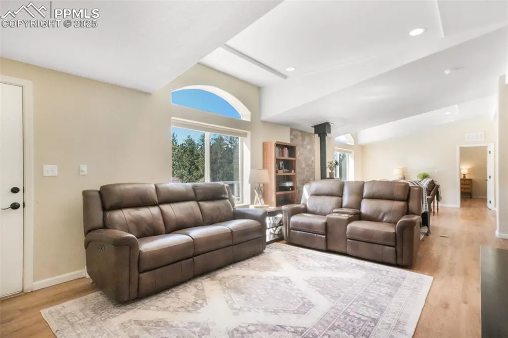 838 County Road 260 Westcliffe, CO 81252